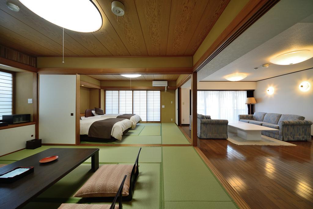 Hotel Showa Club Atami  Exteriör bild