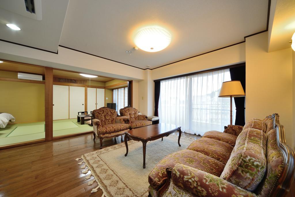Hotel Showa Club Atami  Exteriör bild